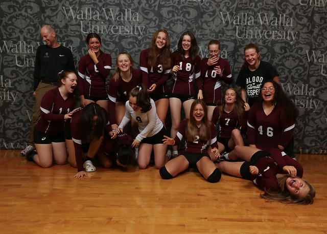 2025 Fall Classic Team Photos: Behind the Scene