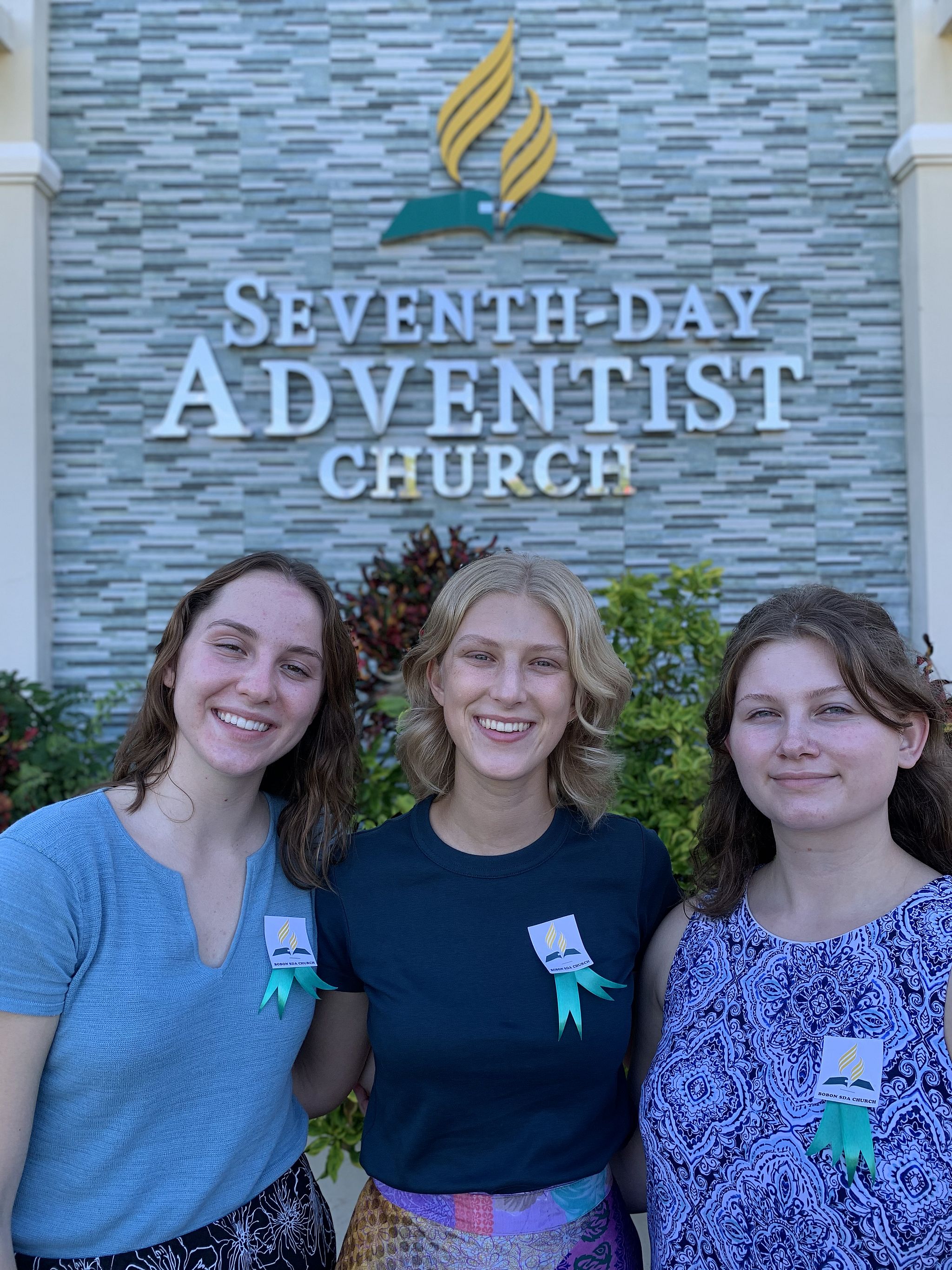 Group picture of missionaries 