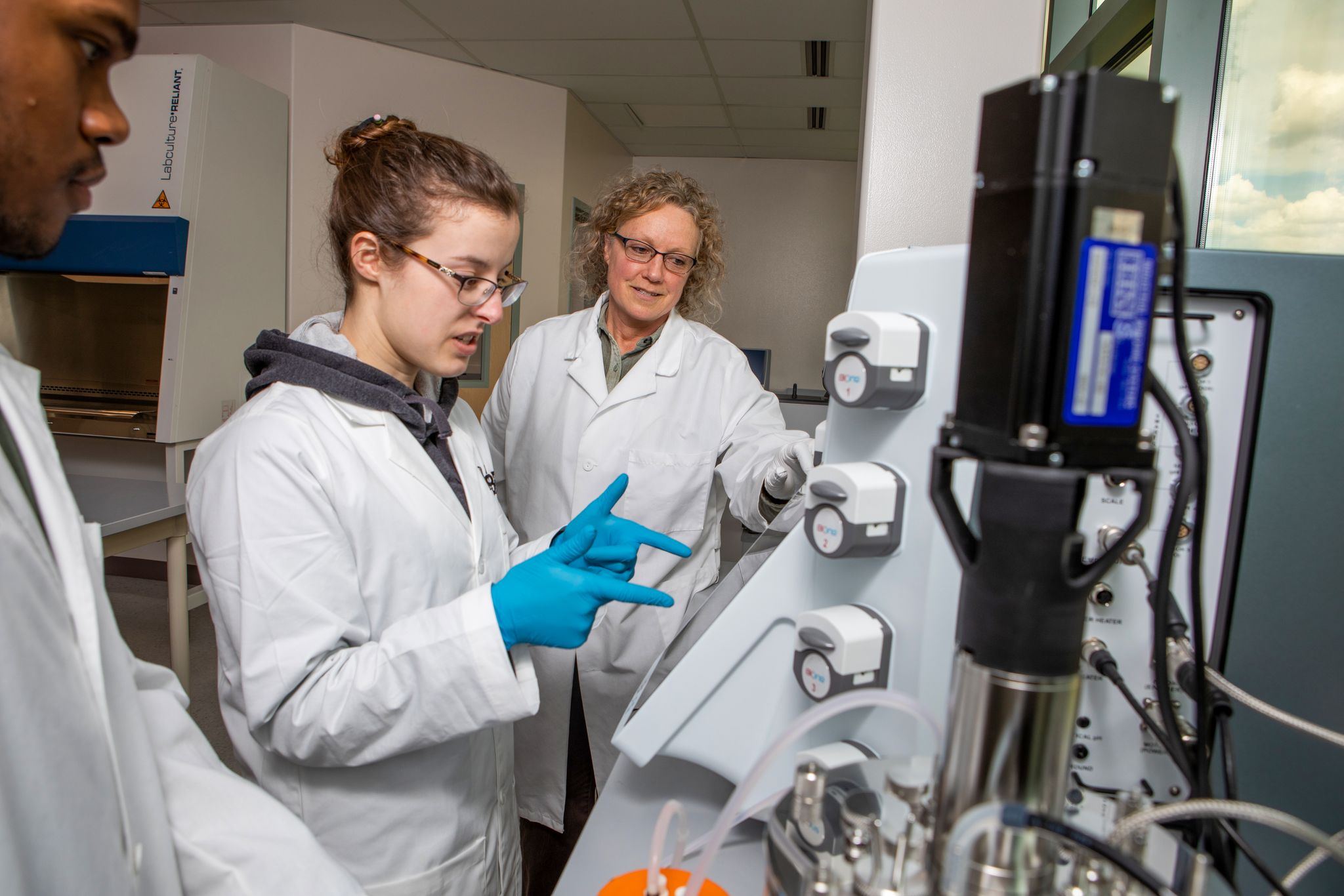 Tawni Lloyd working in a lab